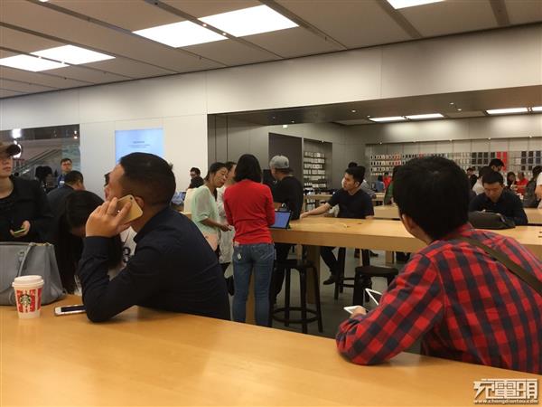 iPhone 6S频繁自动关机,免费到苹果店换电池 - 第7张 | 狐貍窩 WwW.StarFox.Cn iPhone 6S频繁自动关机,免费到苹果店换电池 - 第7张 | 狐貍窩 WwW.StarFox.Cn