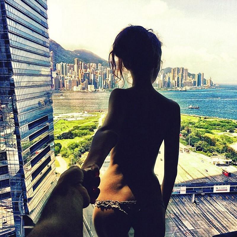 heresheis28 И за собой уведет